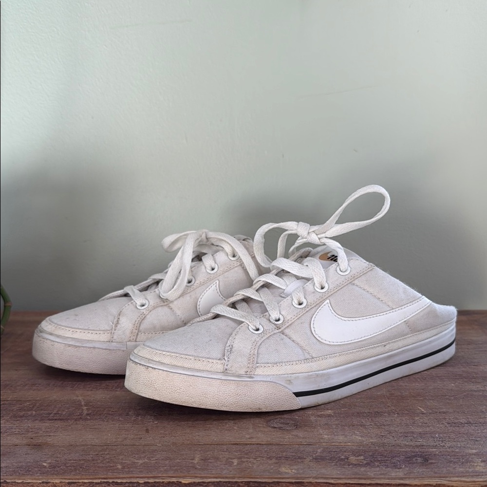 Nike Canvas Sneakers in Off-White